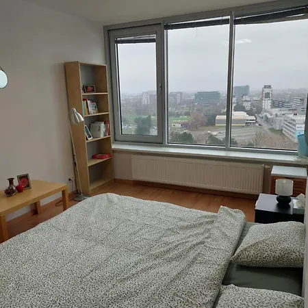Apartment Skyline View - 15th Floor Bliss *