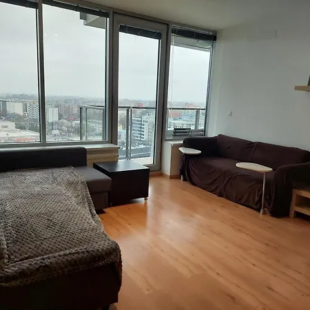 Skyline View - 15th Floor Bliss Apartment Bratislava